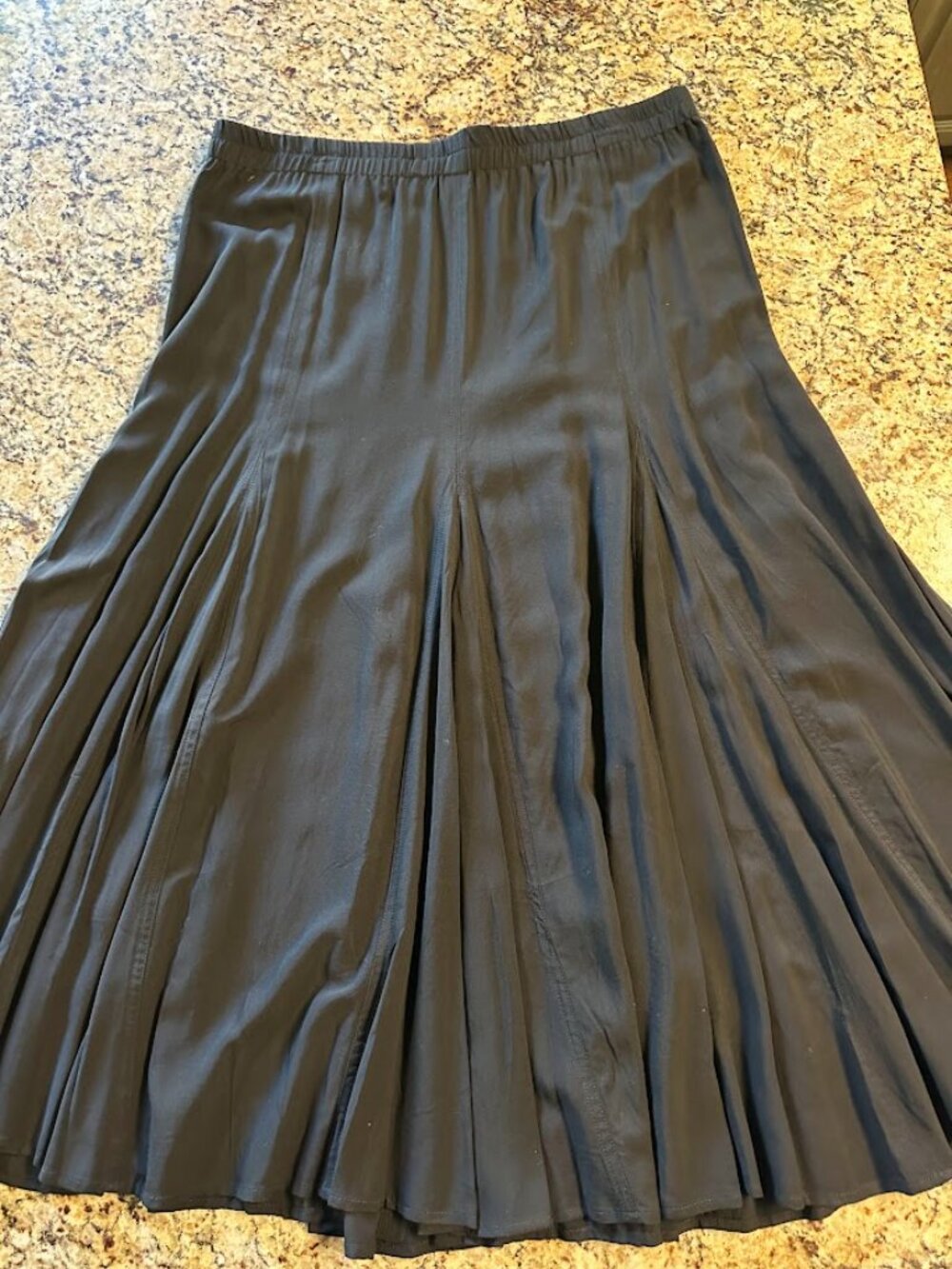 NWOT Multiples Black Rayon Gored Skirt Size XL - Picture 9 of 9